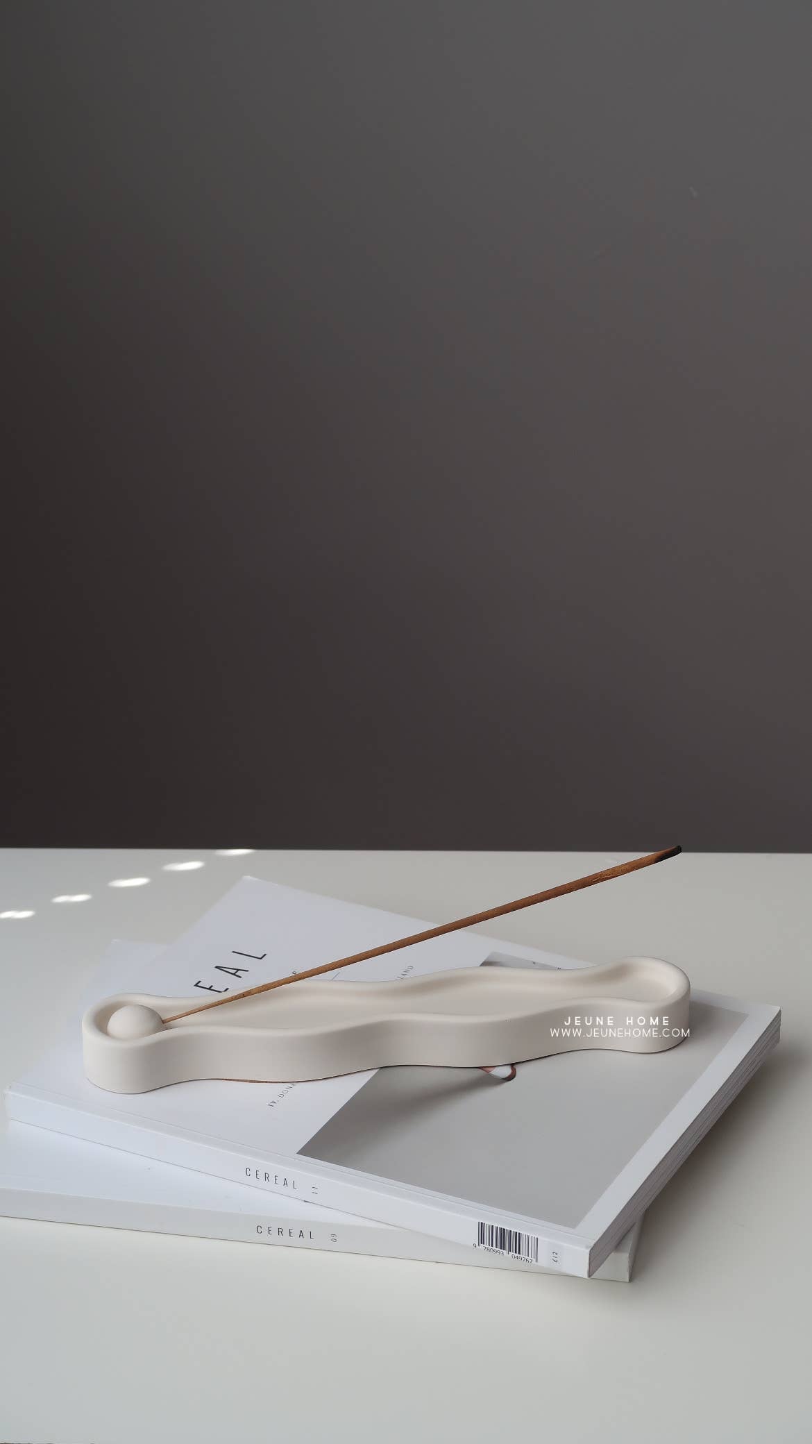 Forma - fluid form long incense holder